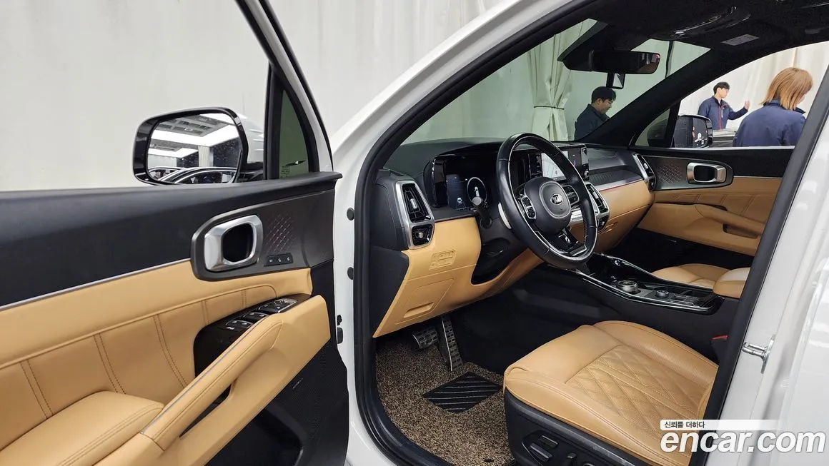 Kia Sorento — фото 10