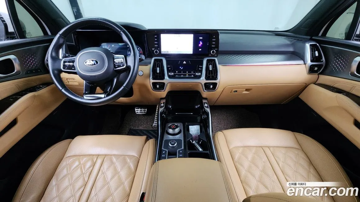 Kia Sorento — фото 7