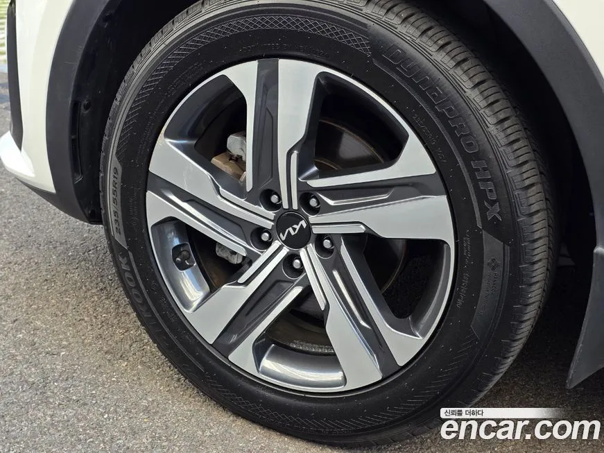 Kia Sorento — фото 5