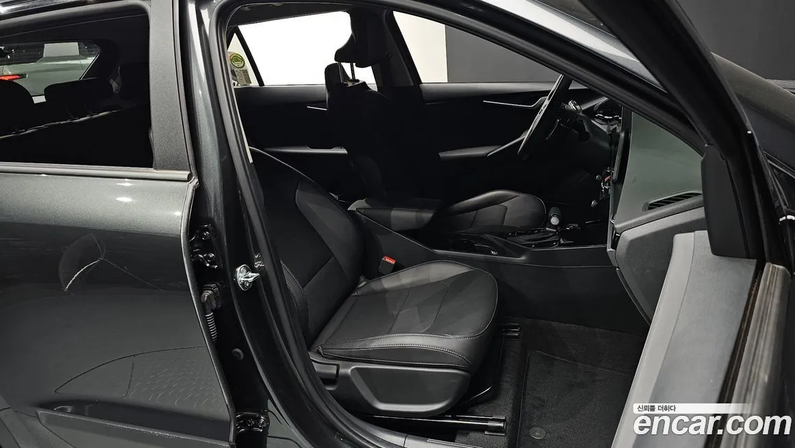 Kia Niro — фото 10