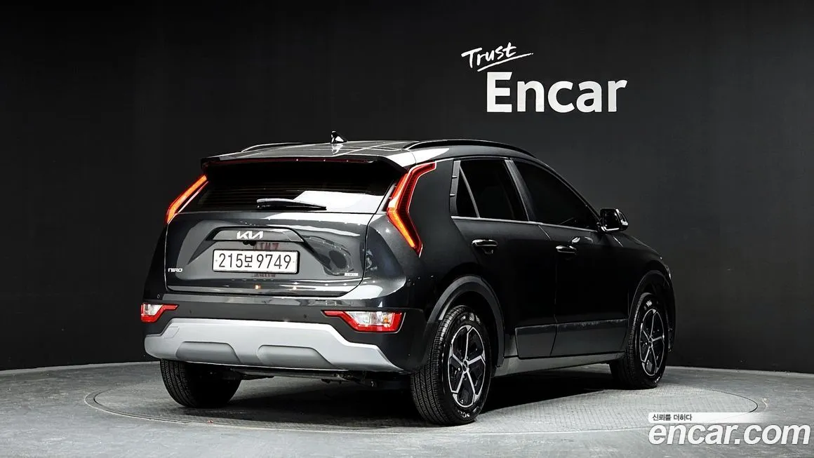 Kia Niro — фото 2