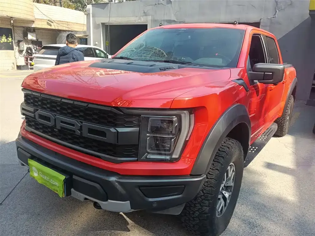 Ford F-150 Raptor — фото 1