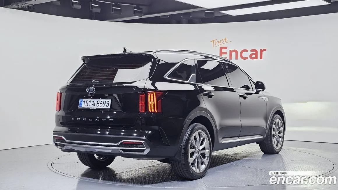 Kia Sorento — фото 2