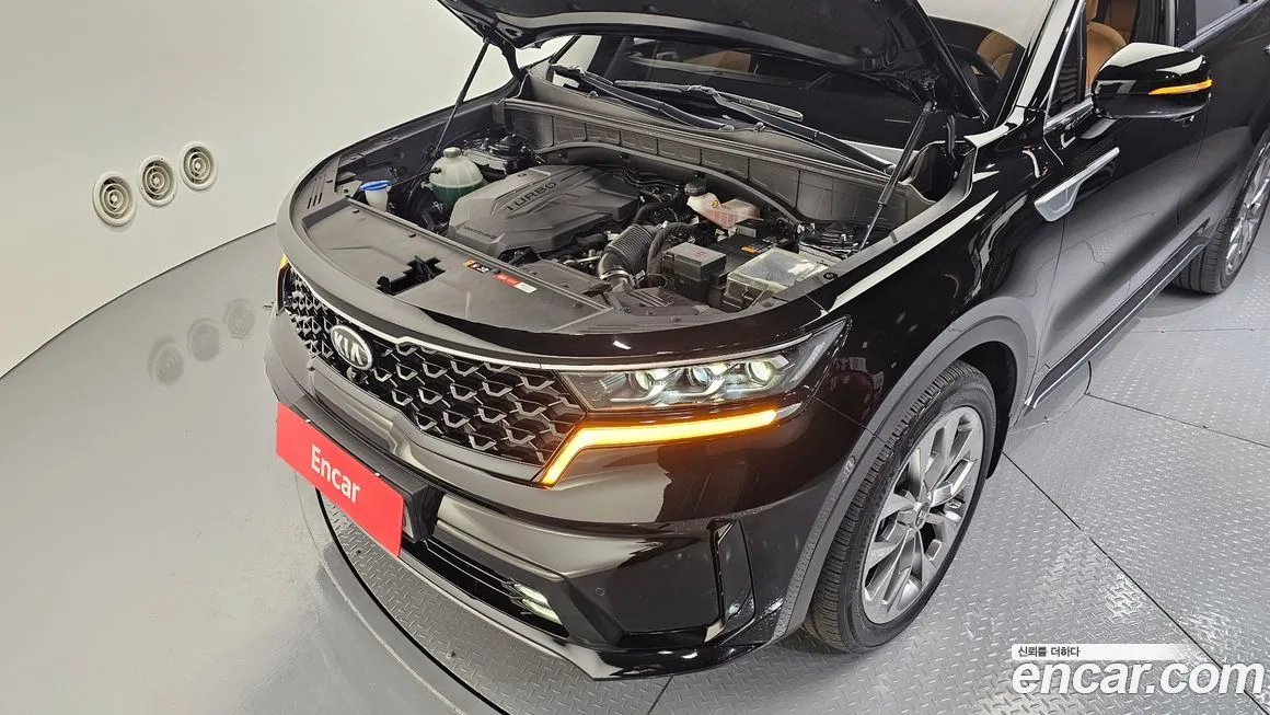 Kia Sorento — фото 6