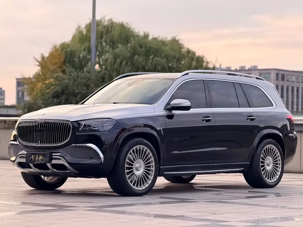 Mercedes-Benz GLS — фото 1