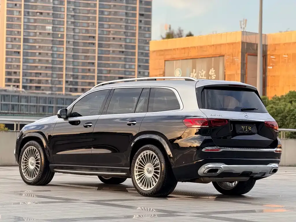 Mercedes-Benz GLS — фото 5