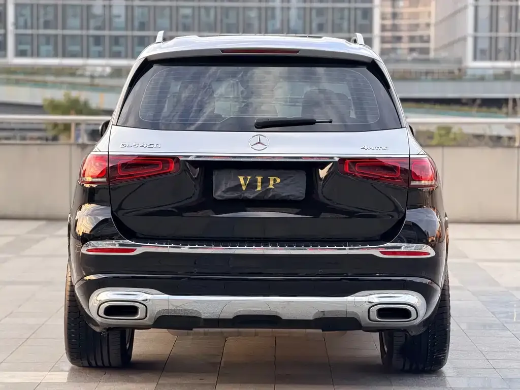 Mercedes-Benz GLS — фото 6
