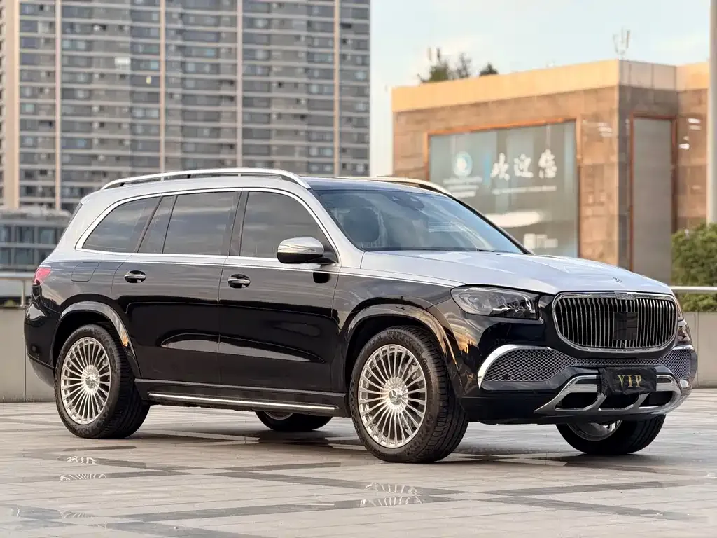 Mercedes-Benz GLS — фото 8