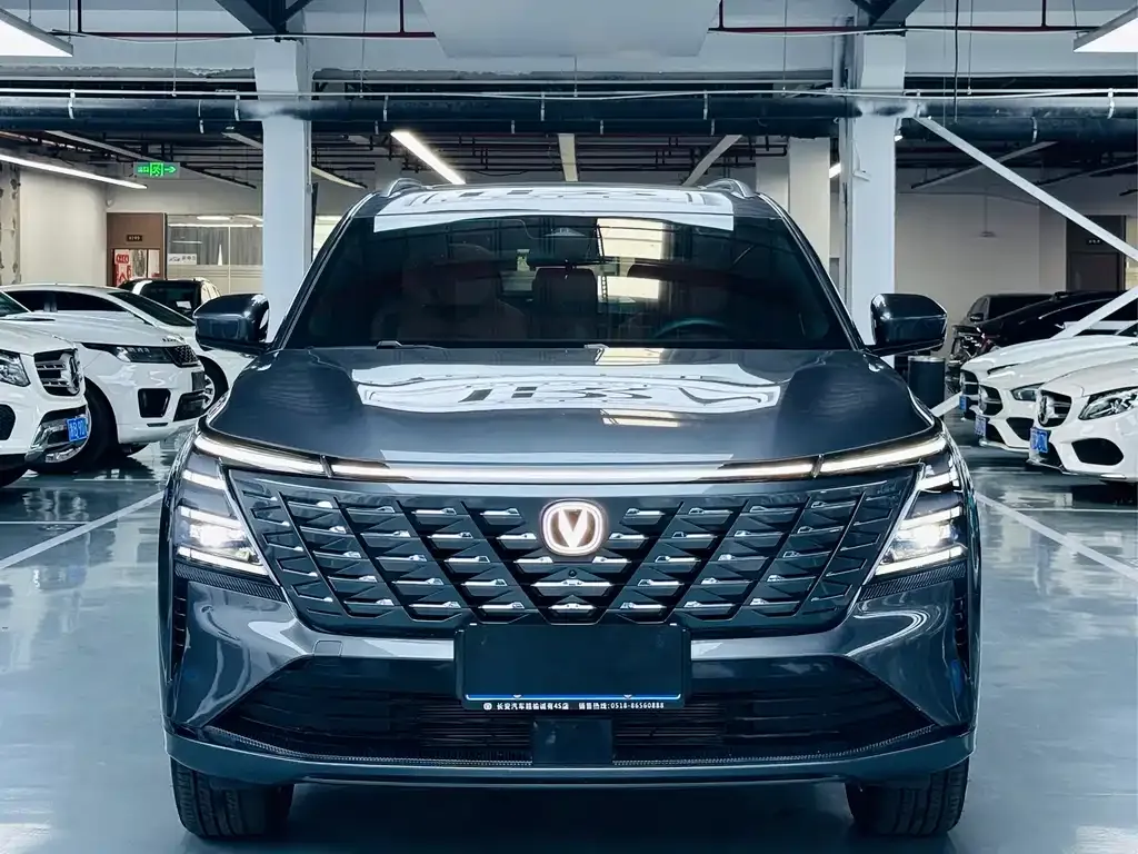 Changan CS75 PLUS — фото 2
