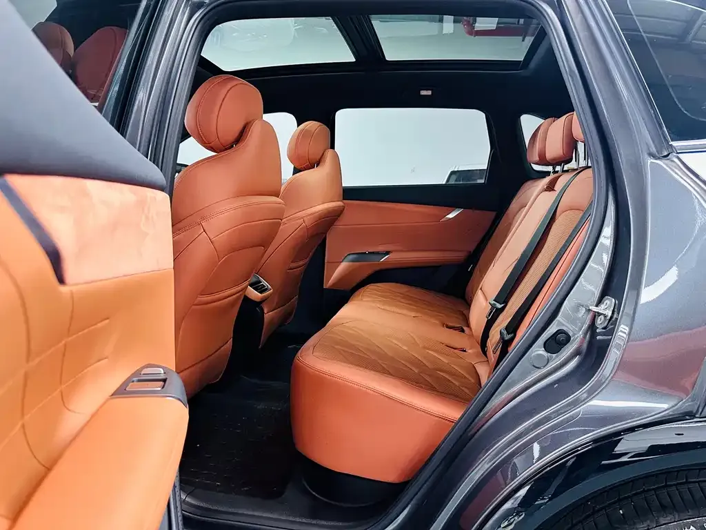 Changan CS75 PLUS — фото 9
