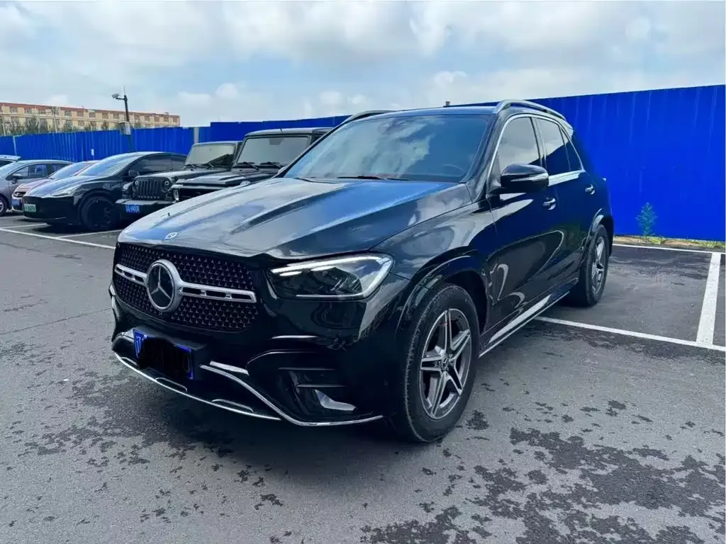 Mercedes-Benz GLE — фото 1
