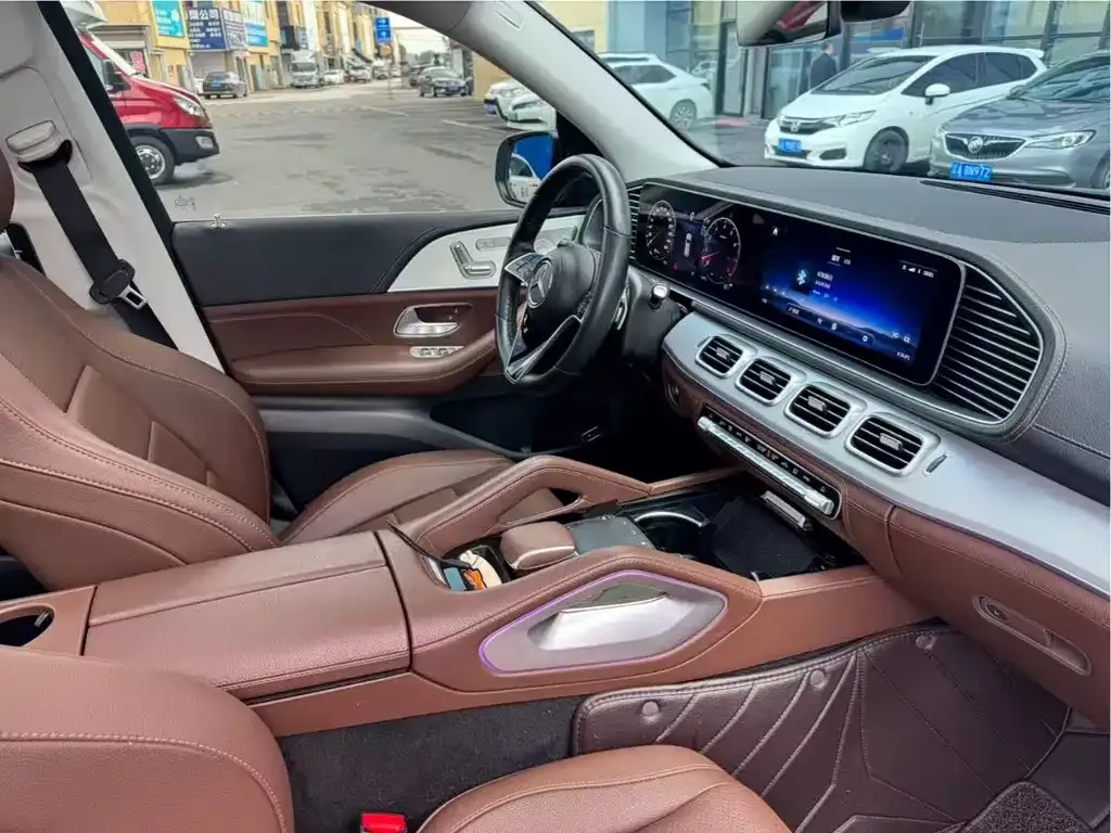 Mercedes-Benz GLE — фото 9