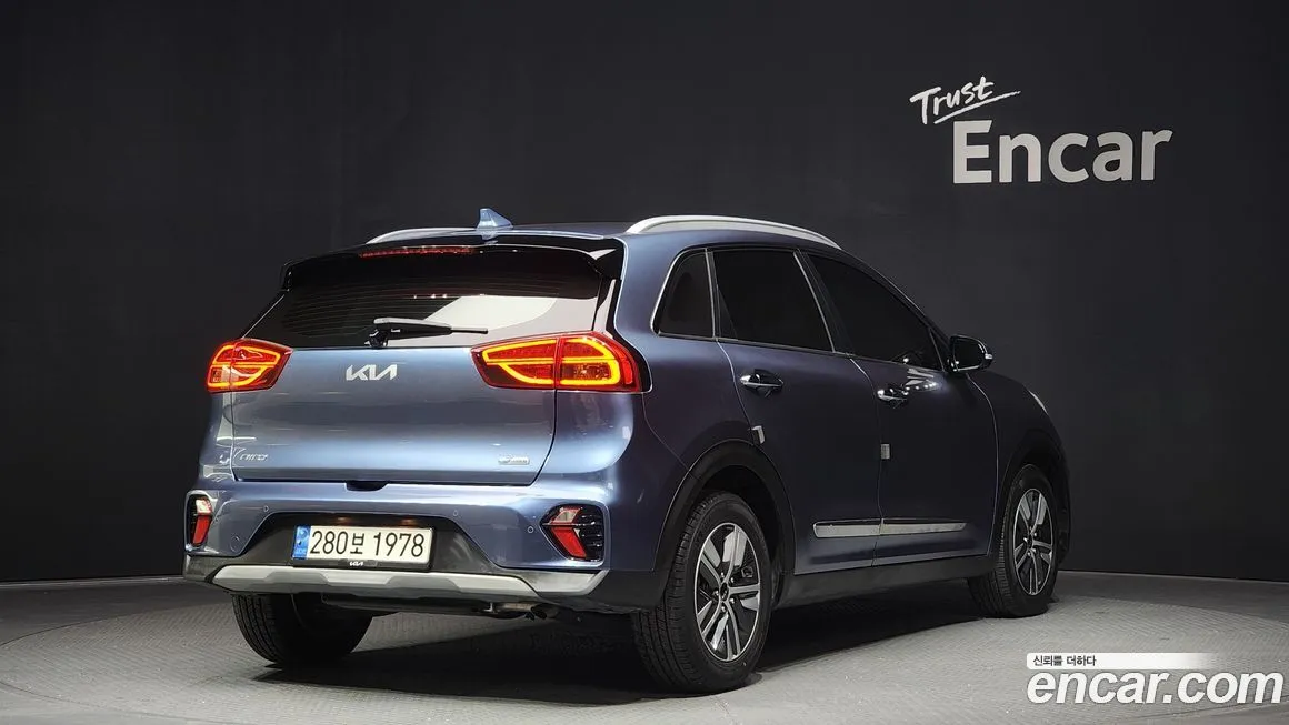 Kia Niro — фото 2