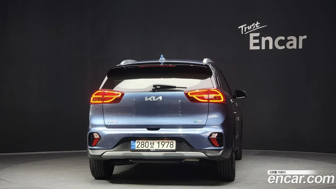 Kia Niro — фото 4