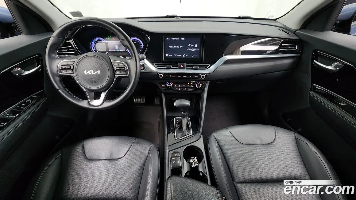 Kia Niro — фото 7