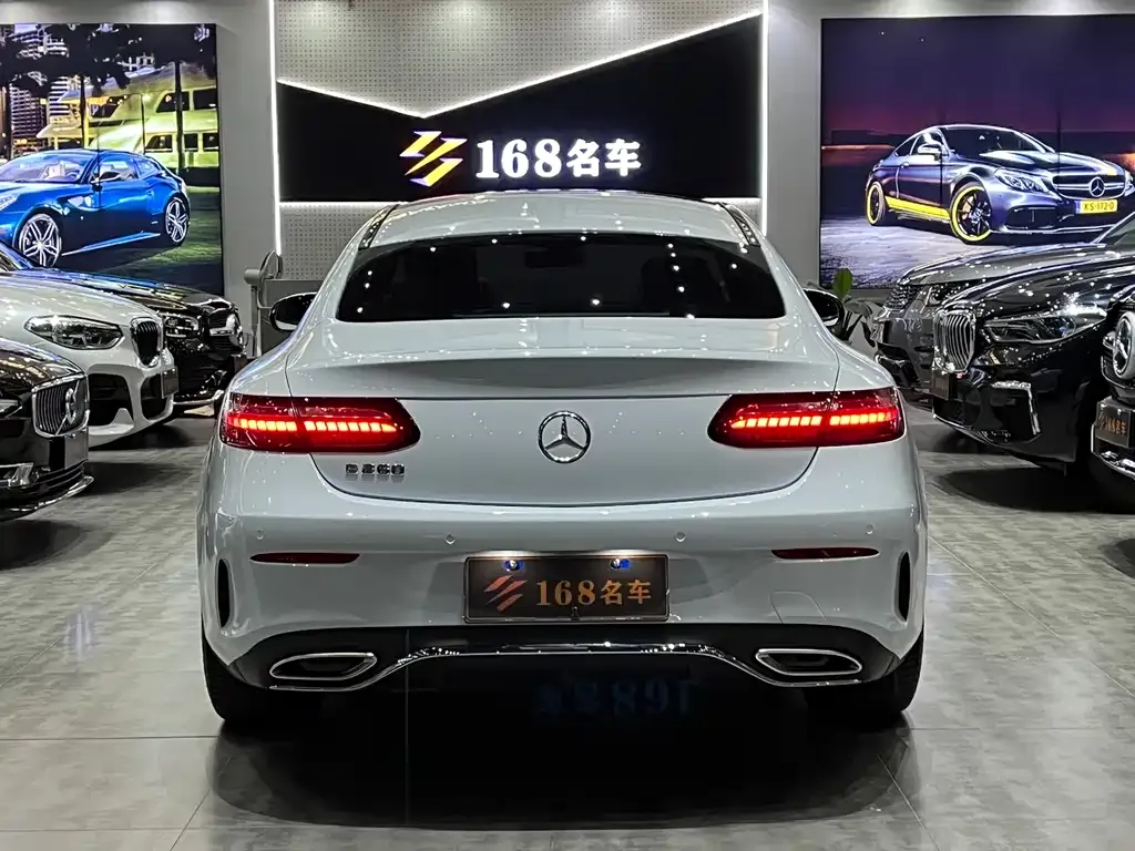 Mercedes-Benz E-Class (Import) — фото 6