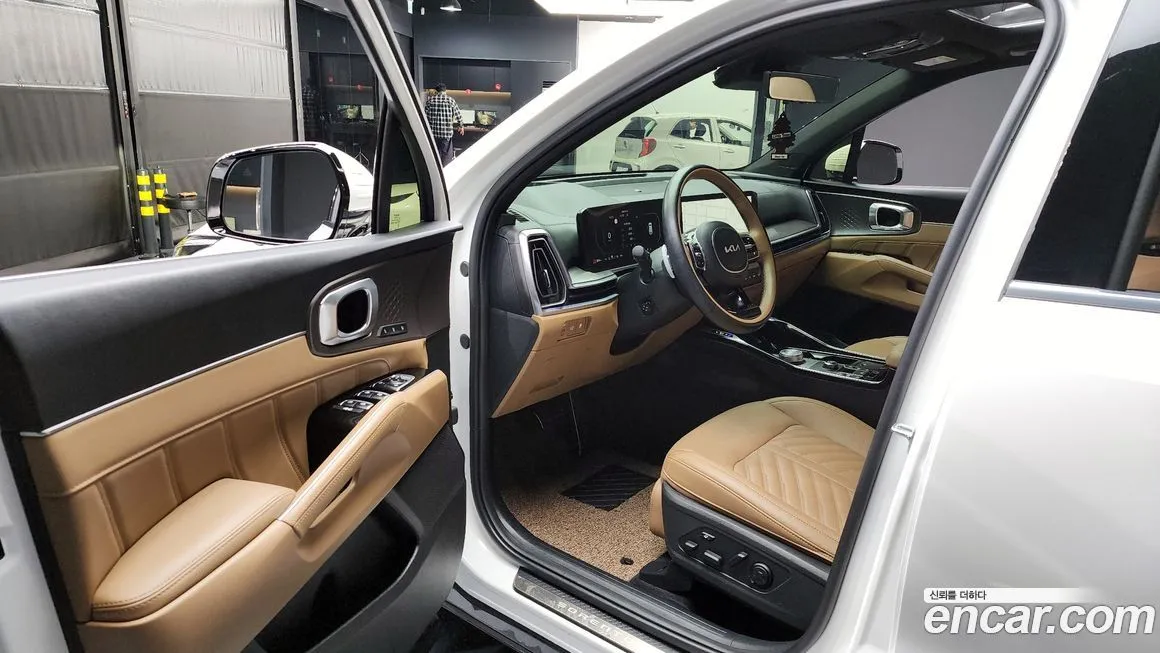 Kia Sorento — фото 10