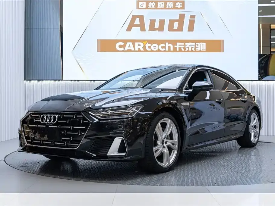 Audi A7L — фото 2
