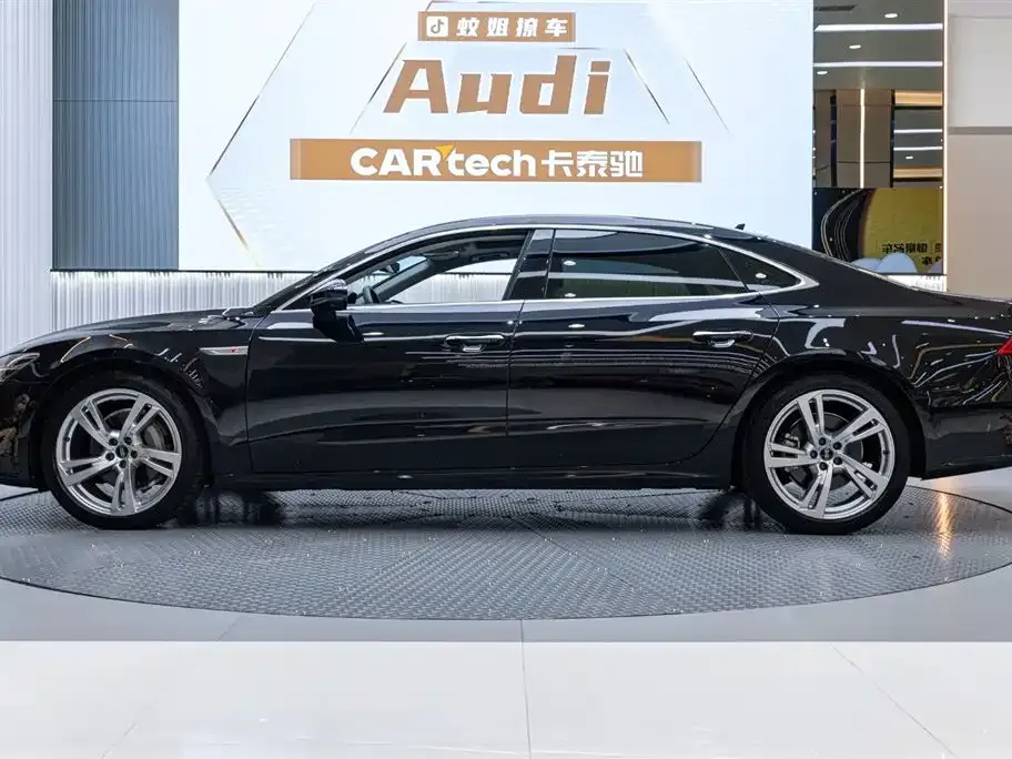 Audi A7L — фото 3