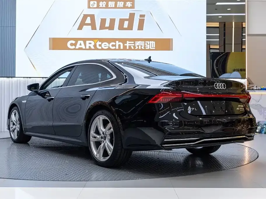 Audi A7L — фото 4