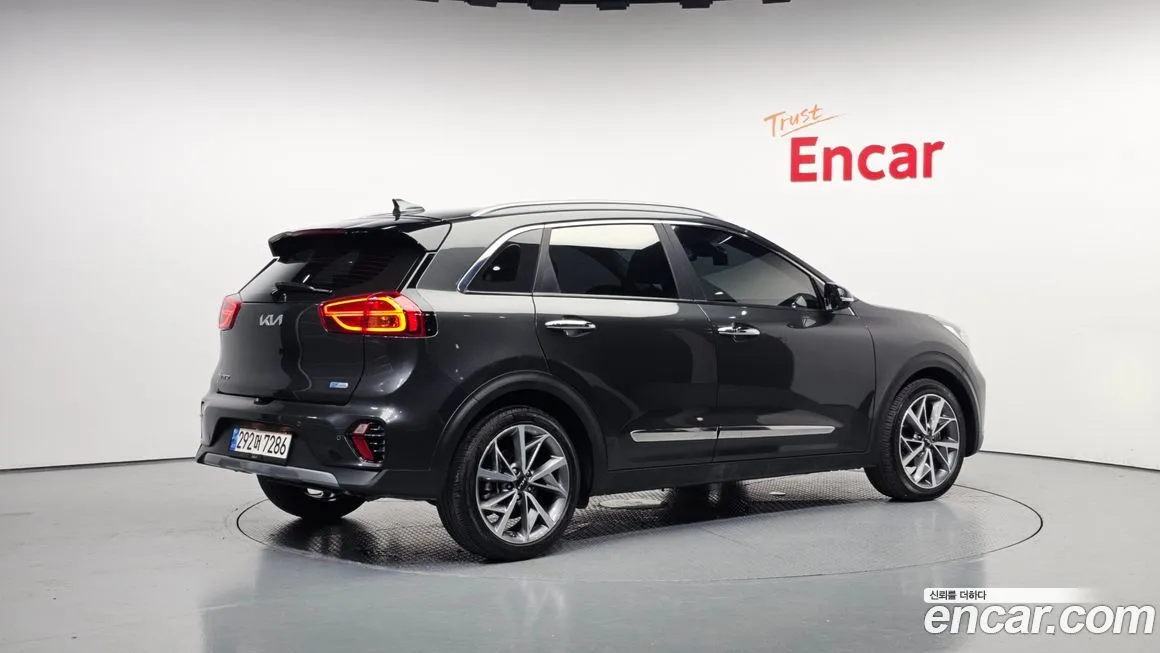 Kia Niro — фото 2