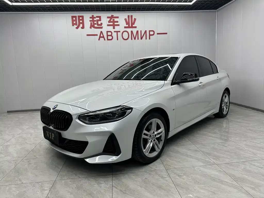 BMW 1 Series — фото 1