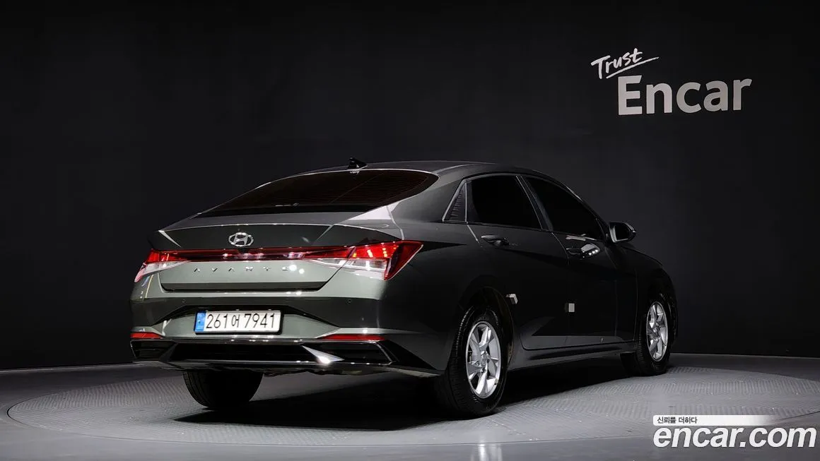 Hyundai AVANTE — фото 2