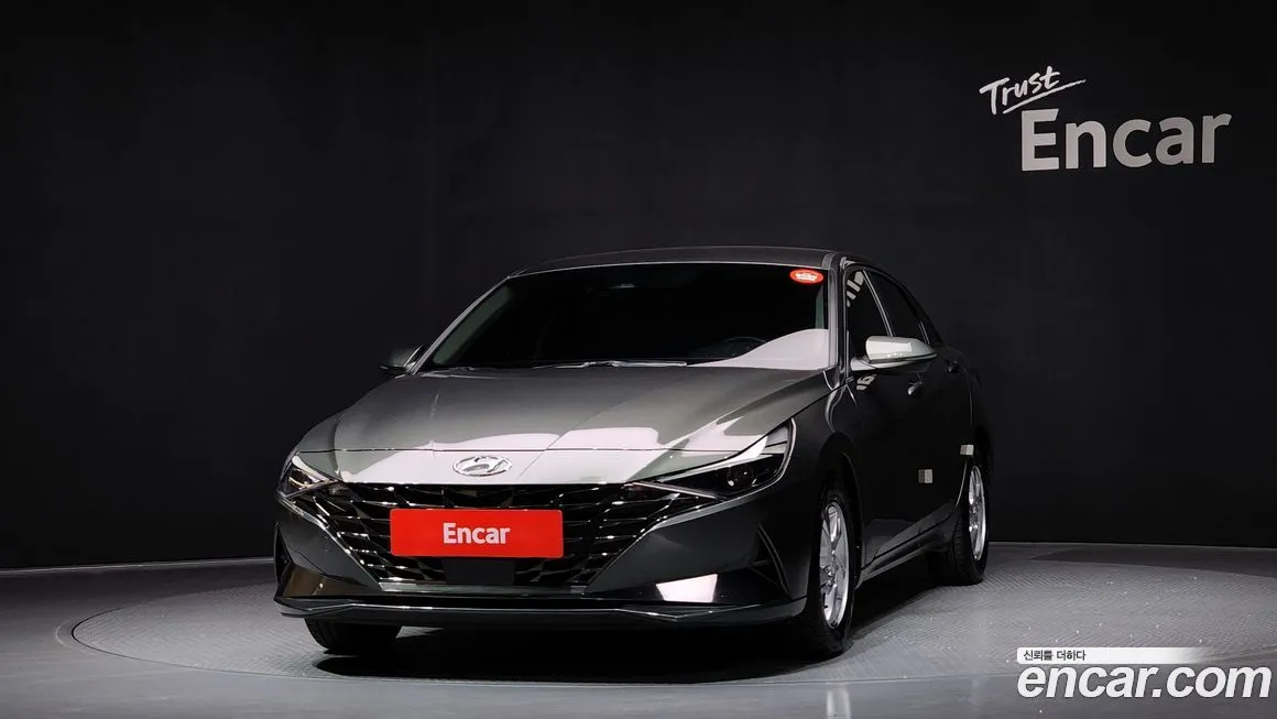 Hyundai AVANTE — фото 3