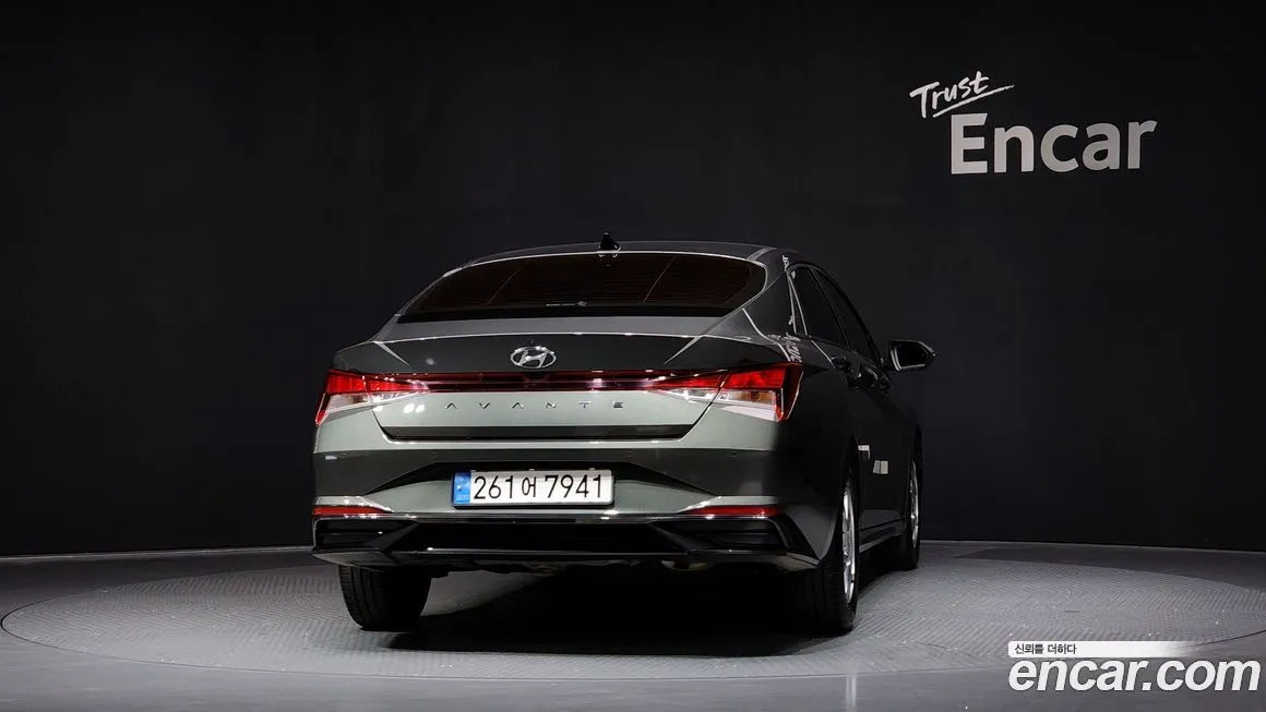 Hyundai AVANTE — фото 4
