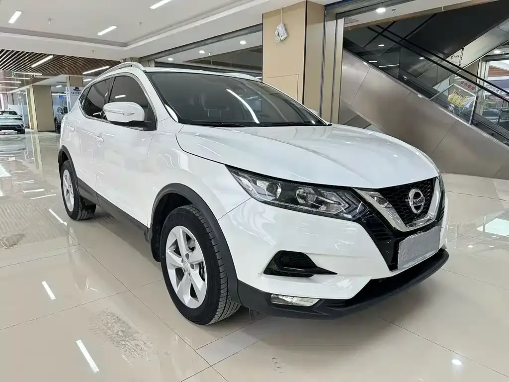 Nissan Qashqai — фото 3