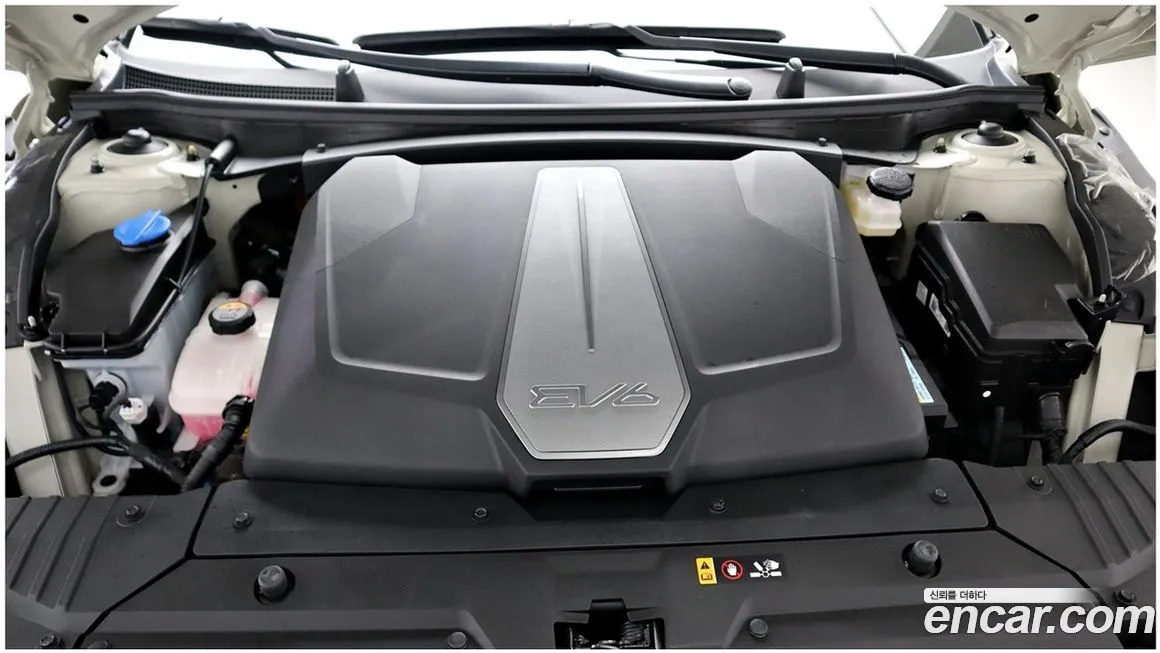 Kia EV6 — фото 6