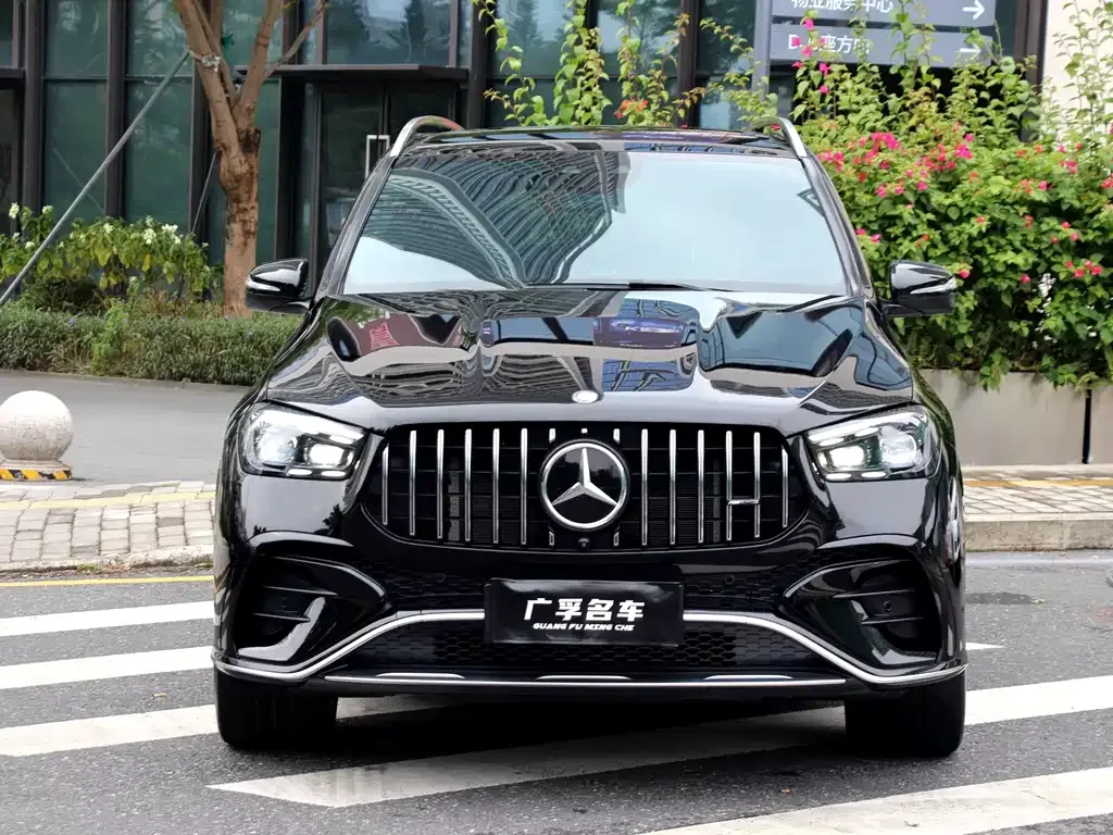Mercedes-Benz GLE AMG — фото 1