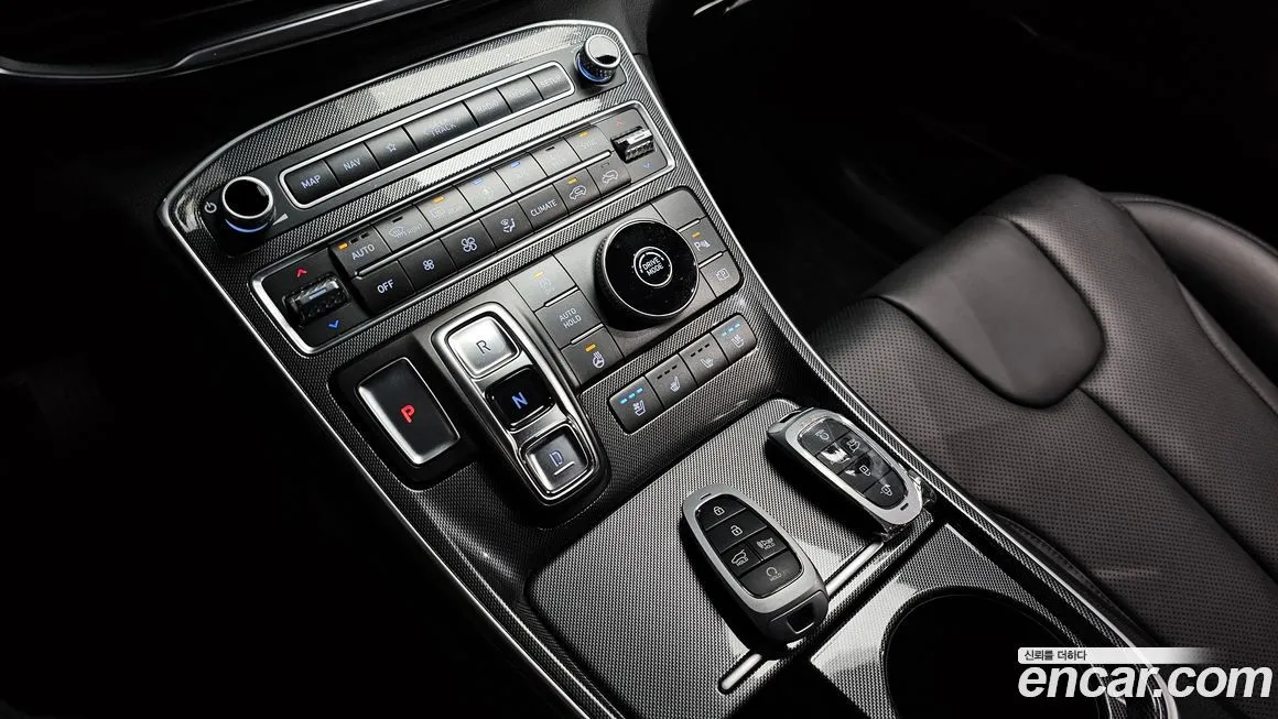 Hyundai Santafe — фото 9