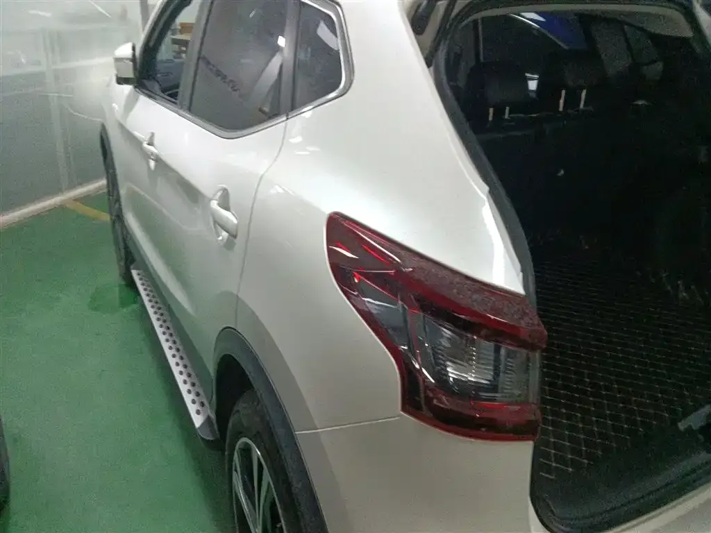 Nissan Qashqai — фото 5
