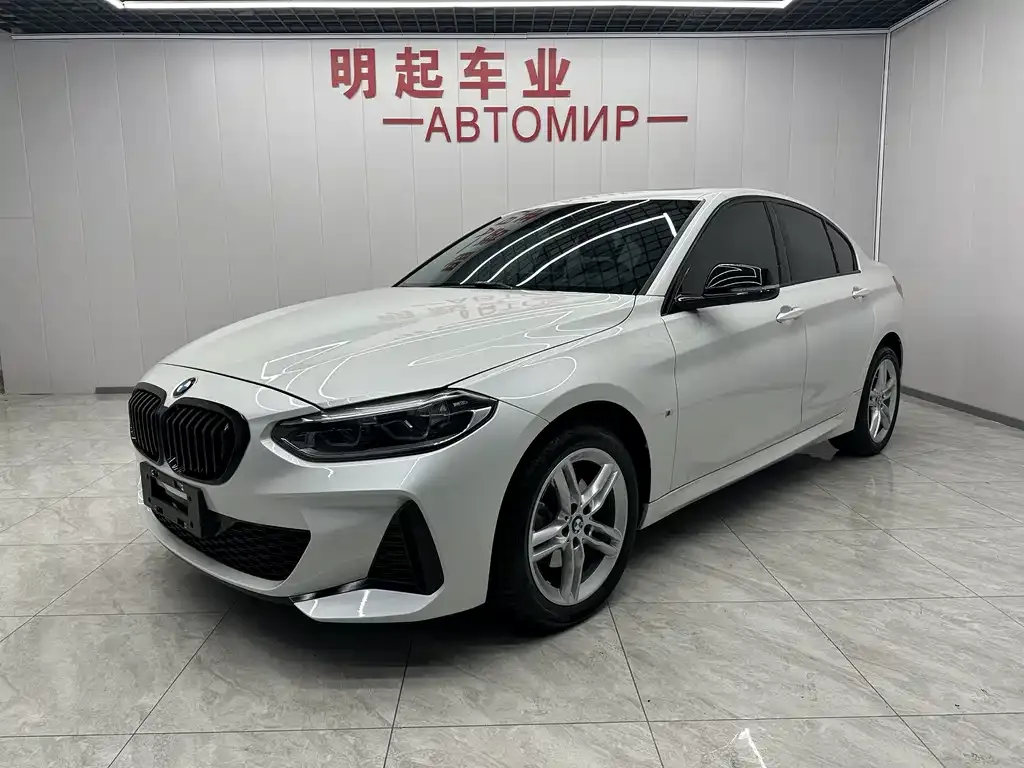 BMW 1 Series — фото 1