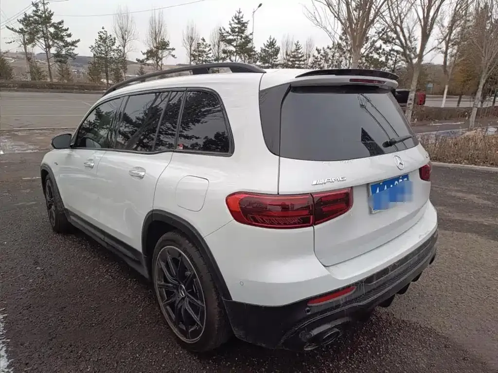 Mercedes-Benz GLB AMG — фото 7