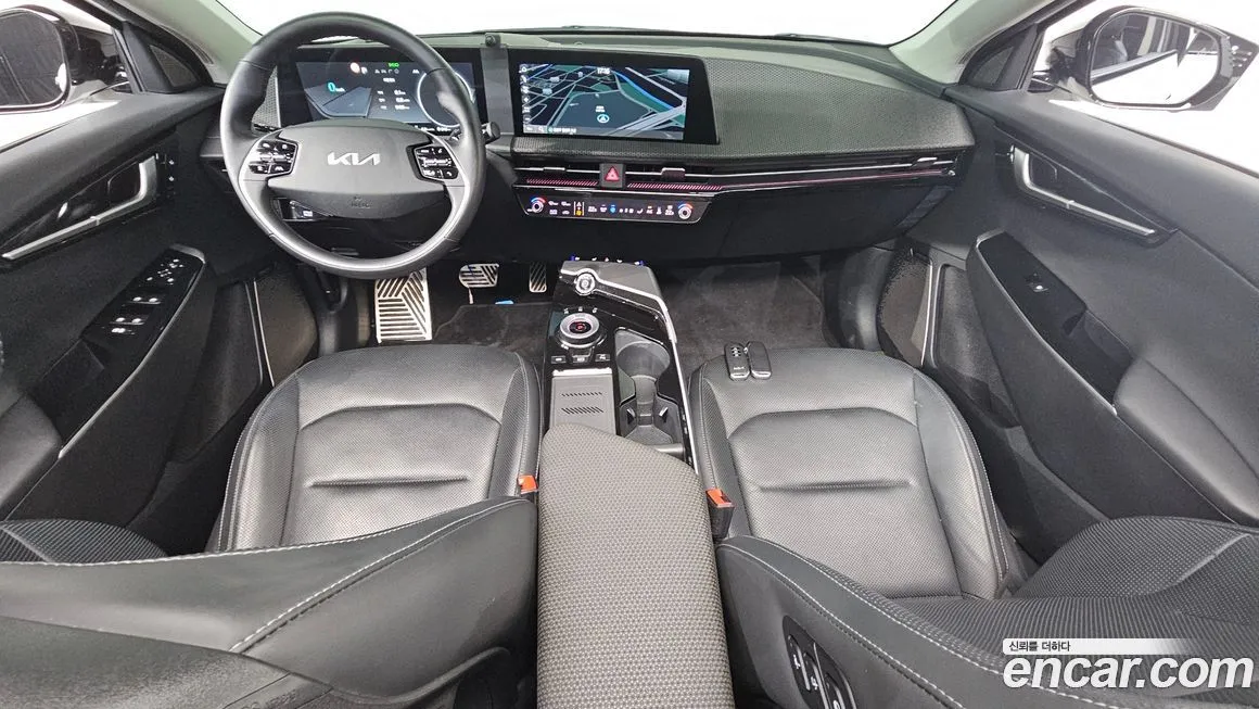 Kia EV6 — фото 7