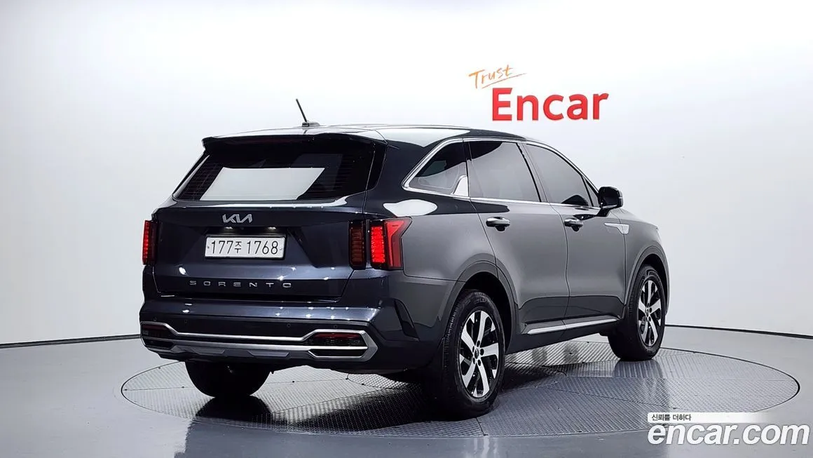 Kia Sorento — фото 2