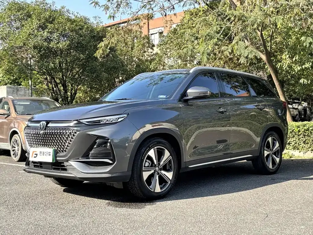 Changan X7 PLUS — фото 1