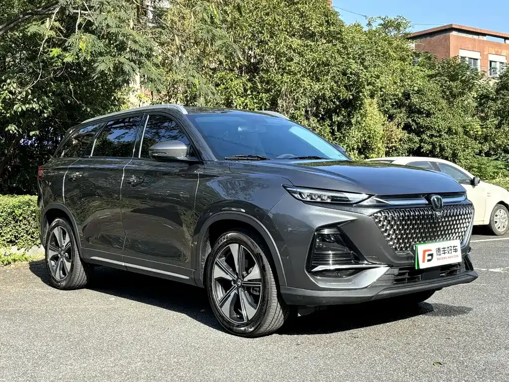 Changan X7 PLUS — фото 3