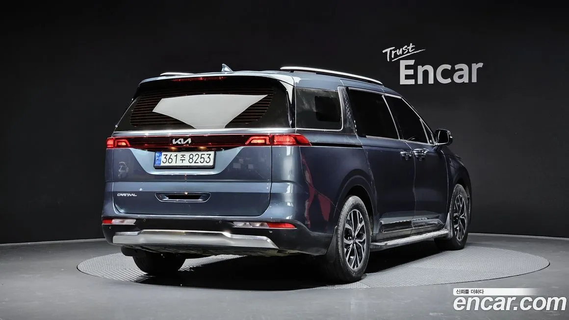 Kia Carnival — фото 2