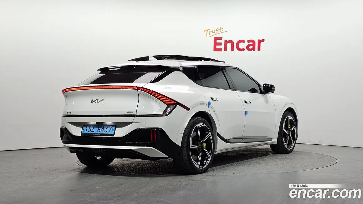 Kia EV6 — фото 2