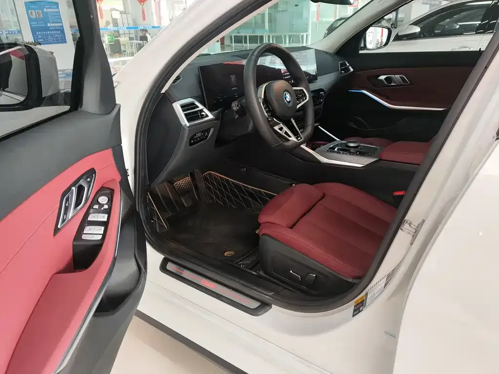 BMW i3 — фото 4