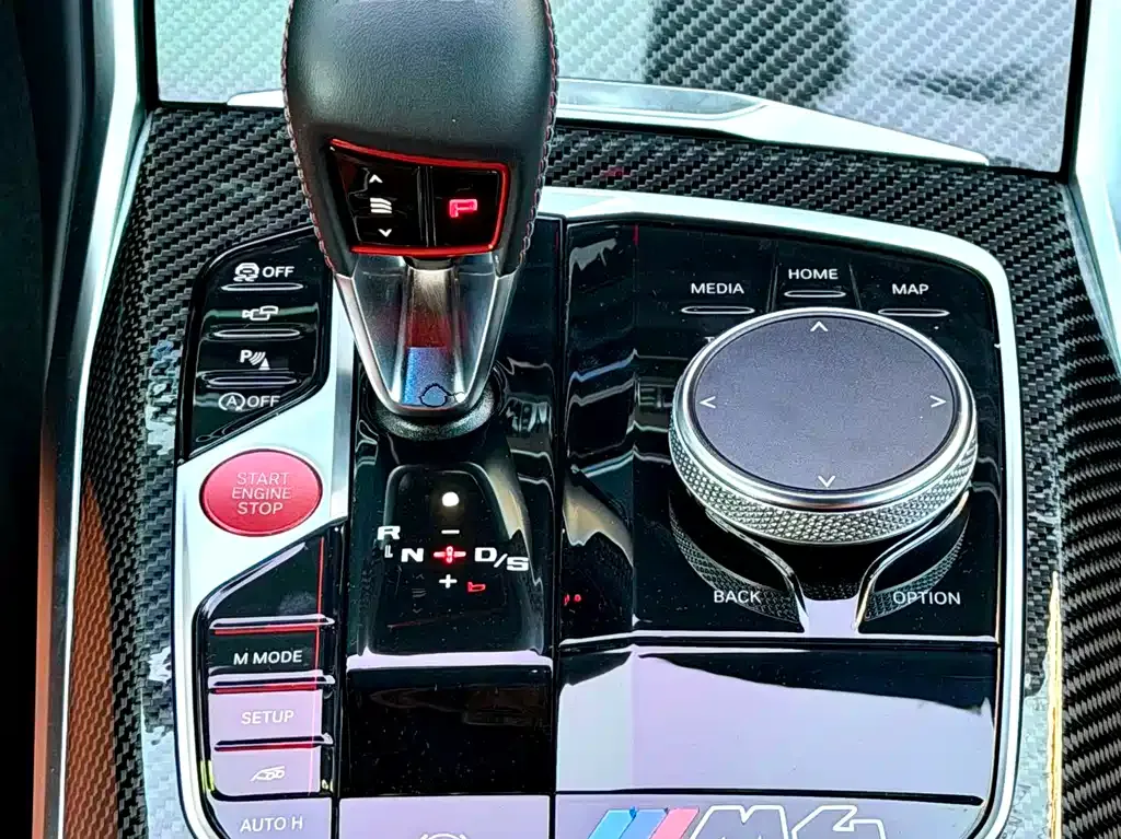 BMW M4 — фото 10