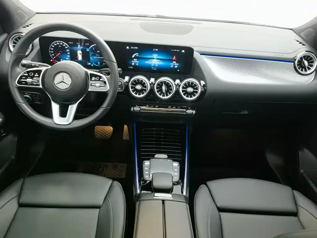 Mercedes-Benz GLA — фото 5