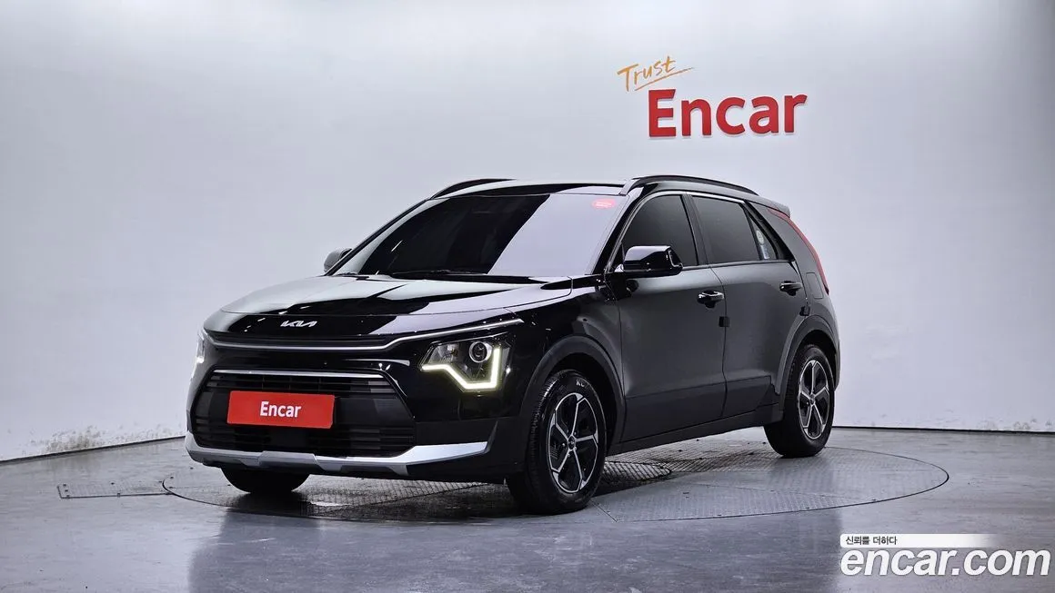 Kia Niro — фото 1