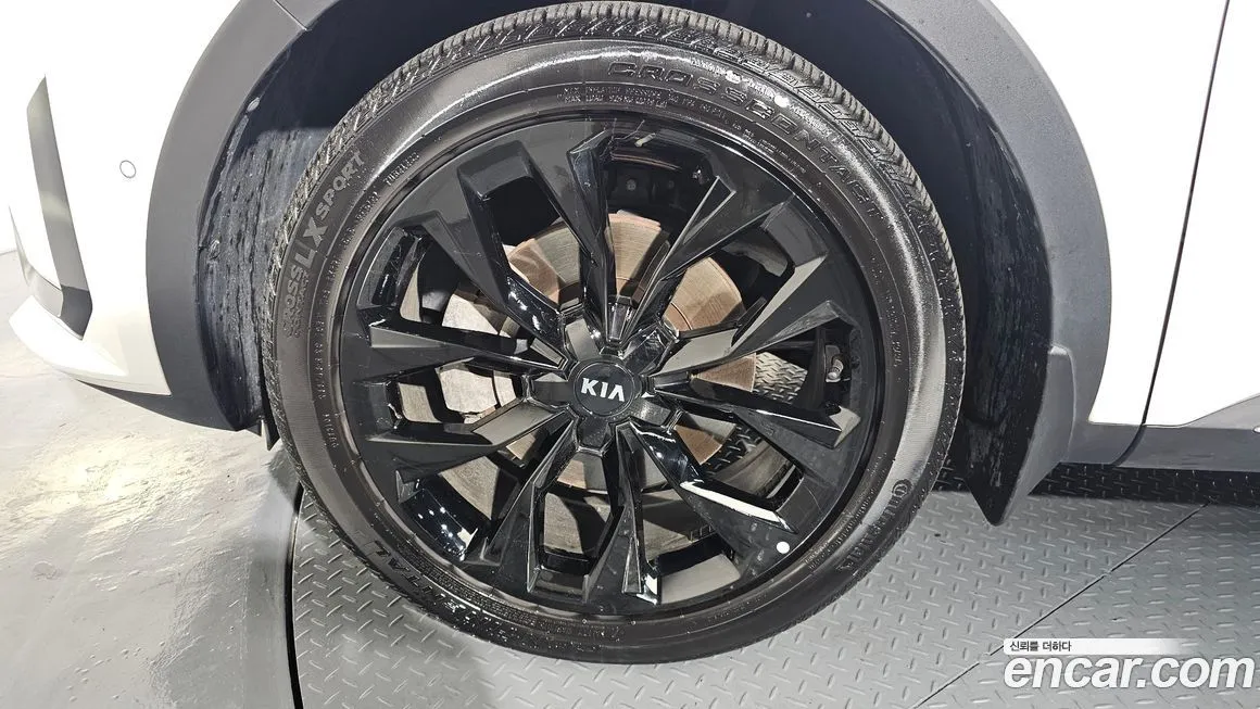 Kia Sorento — фото 5