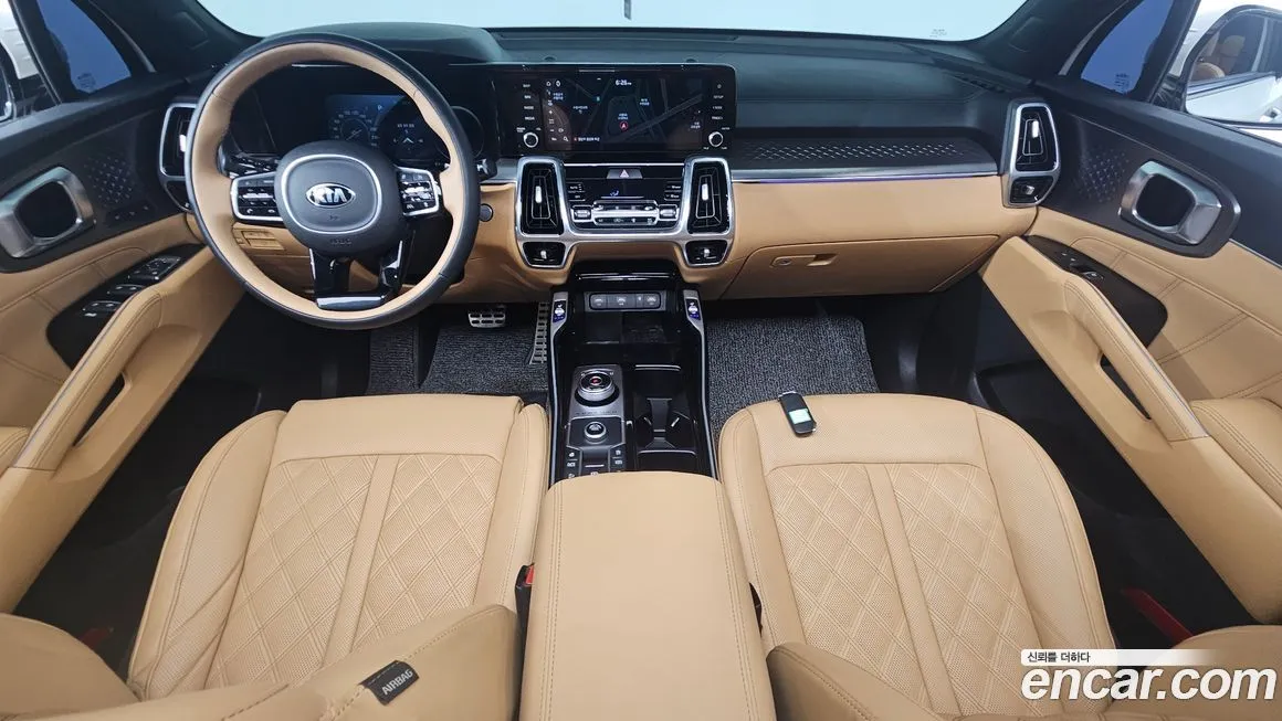 Kia Sorento — фото 7