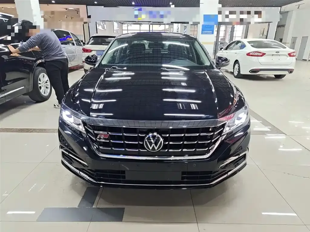 Volkswagen Passat — фото 3