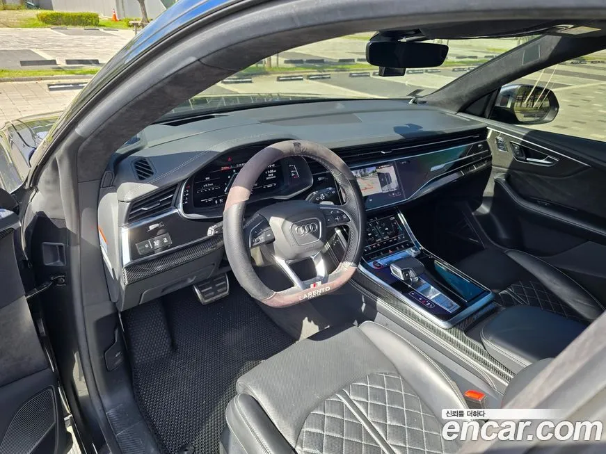 Audi SQ8 — фото 10